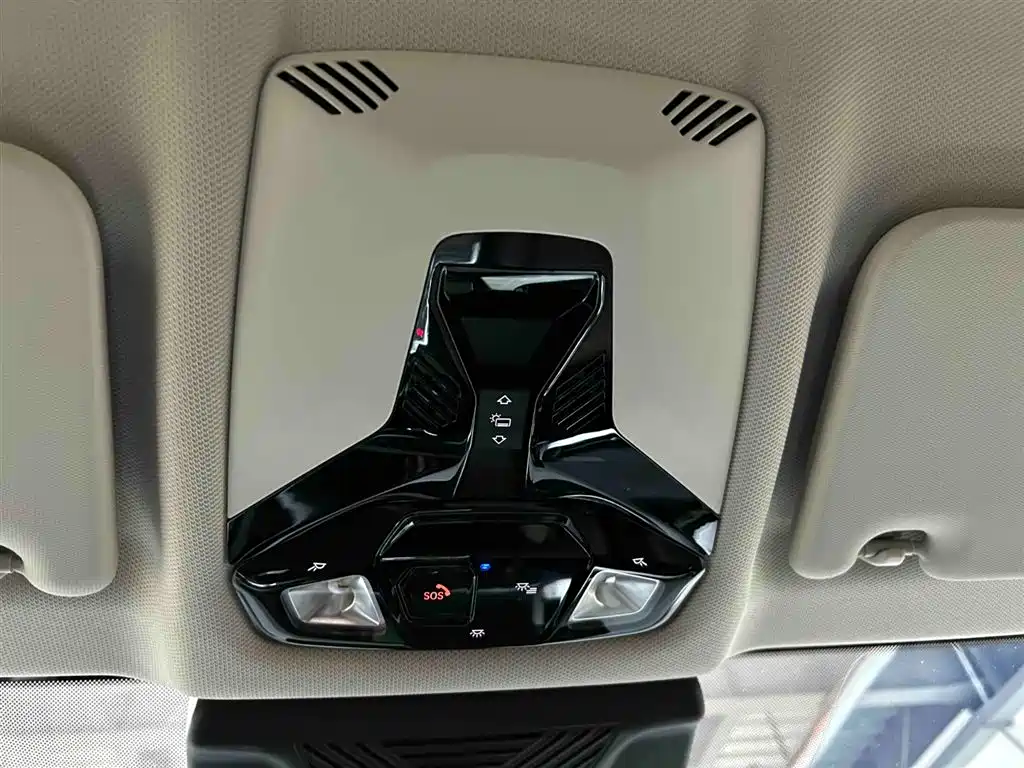 BMW X1 2023 sDrive20Li X Design Package фото 8