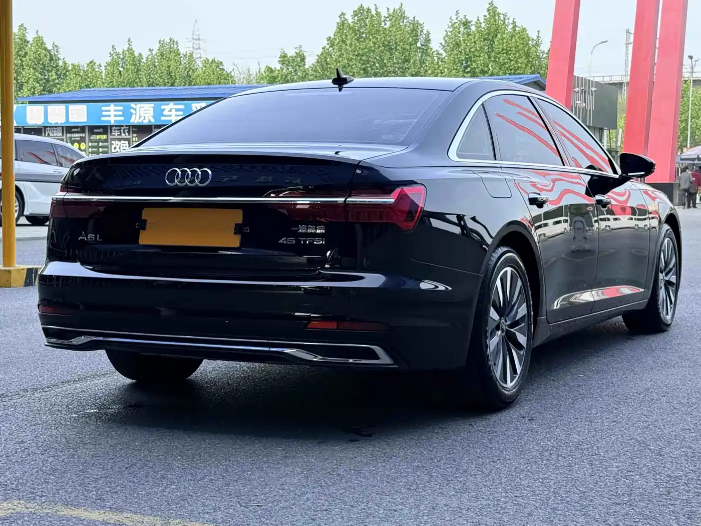 Audi A6L 2022 45 TFSI Premium Elegance фото 4