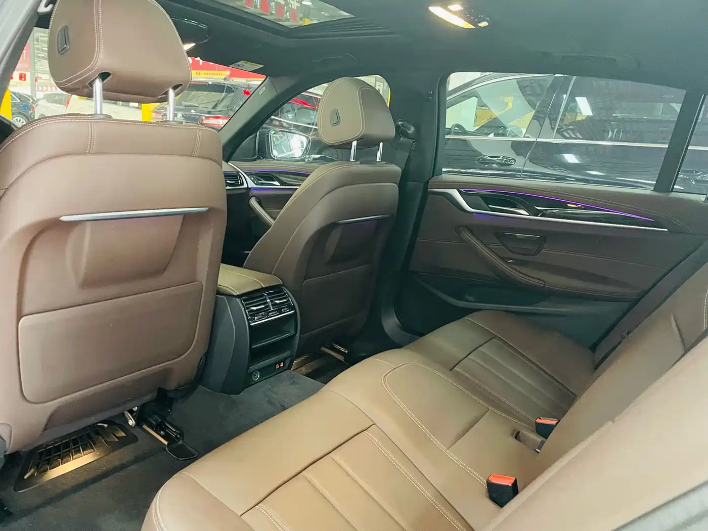 BMW 5 Series 2020 525Li M Sport Package фото 11