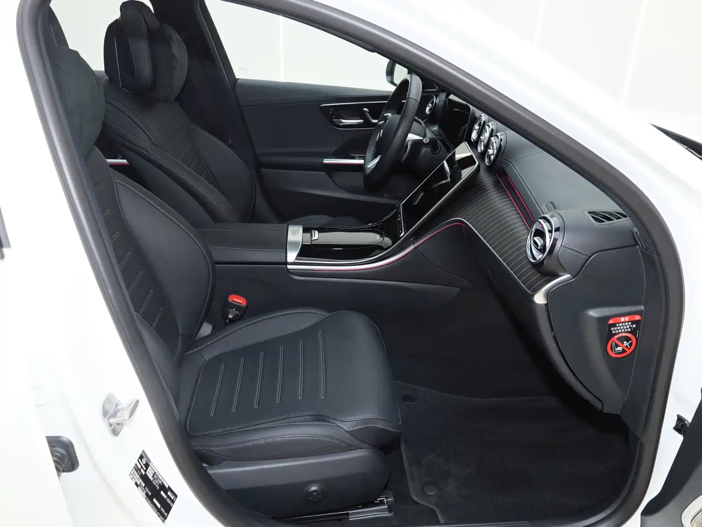 Mercedes-Benz C-Class 2025 C 260 L Night Sport Edition фото 20