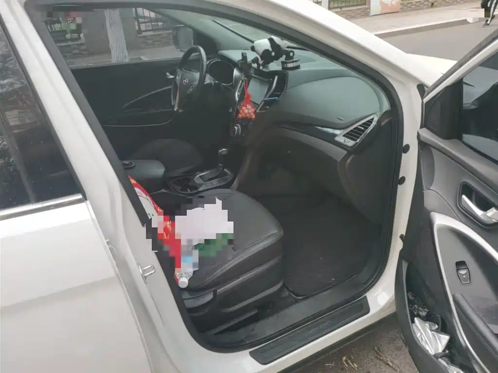 Hyundai Santa Fe 2013 Facelift 2.4L Automatic 4WD Smart фото 19