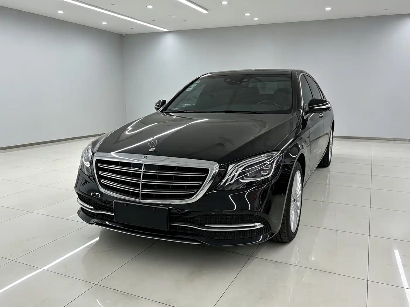 Mercedes-Benz S-Class 2020 S 350 L Business Edition Collector's Version фото 4