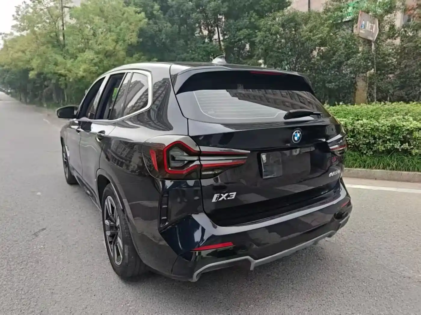 BMW iX3 2023 Leading Type фото 6
