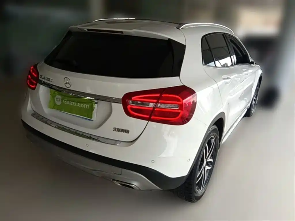 Mercedes-Benz GLA 2016 GLA 200 Fashion фото 12