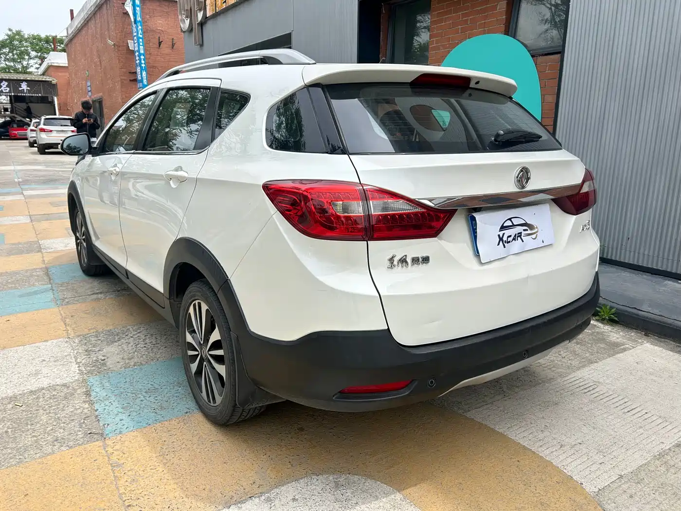 Dongfeng Aeolus Dongfeng Fengshen AX3 2017 2016 1.5L Automatic Cool Style