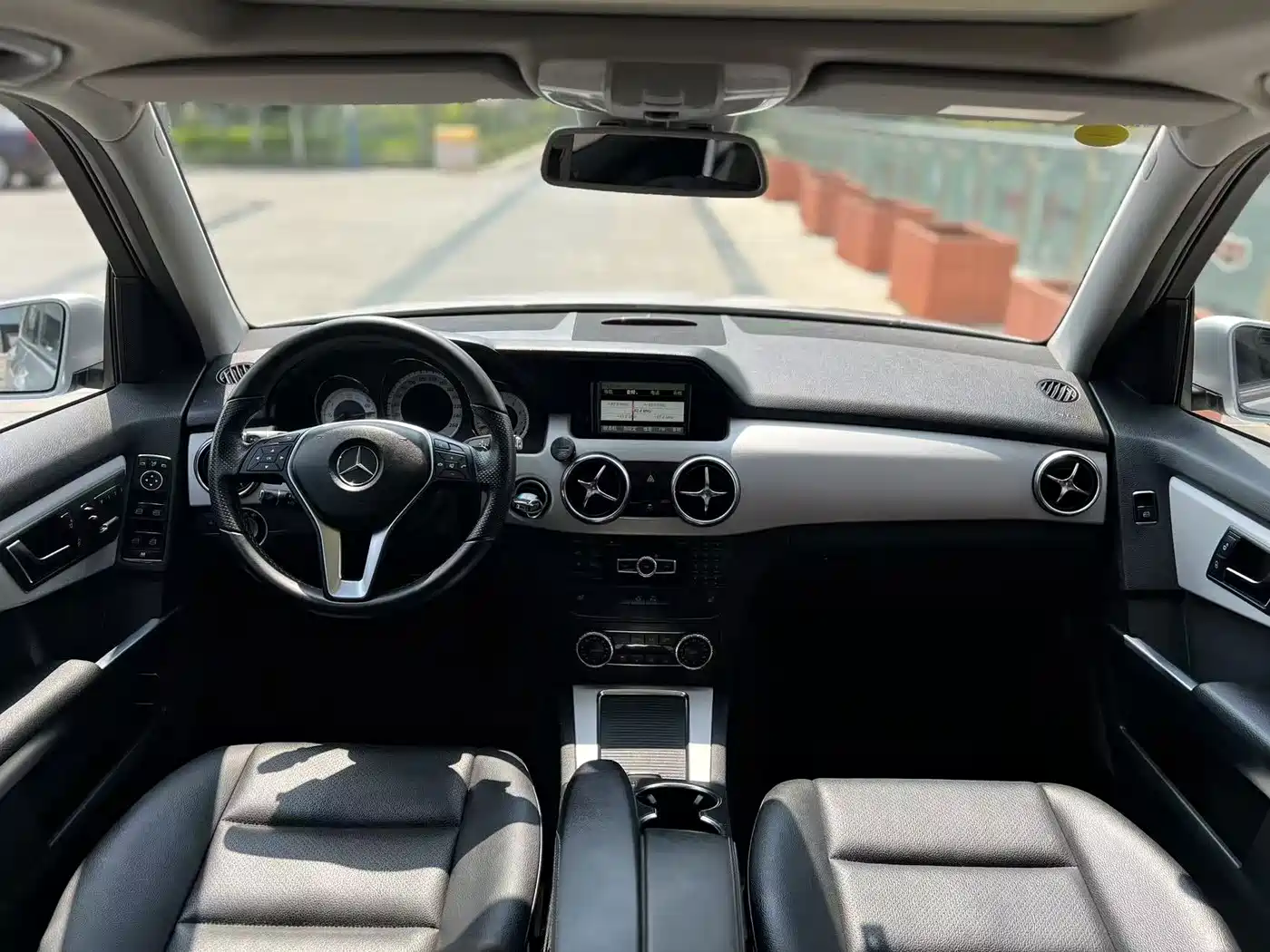 Mercedes-Benz GLK-Class 2013 GLK 300 4MATIC Fashion фото 6