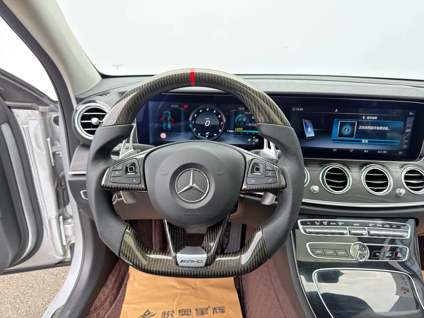 Mercedes-Benz E-Class 2016 E 300 L Sport Fashion Type фото 13