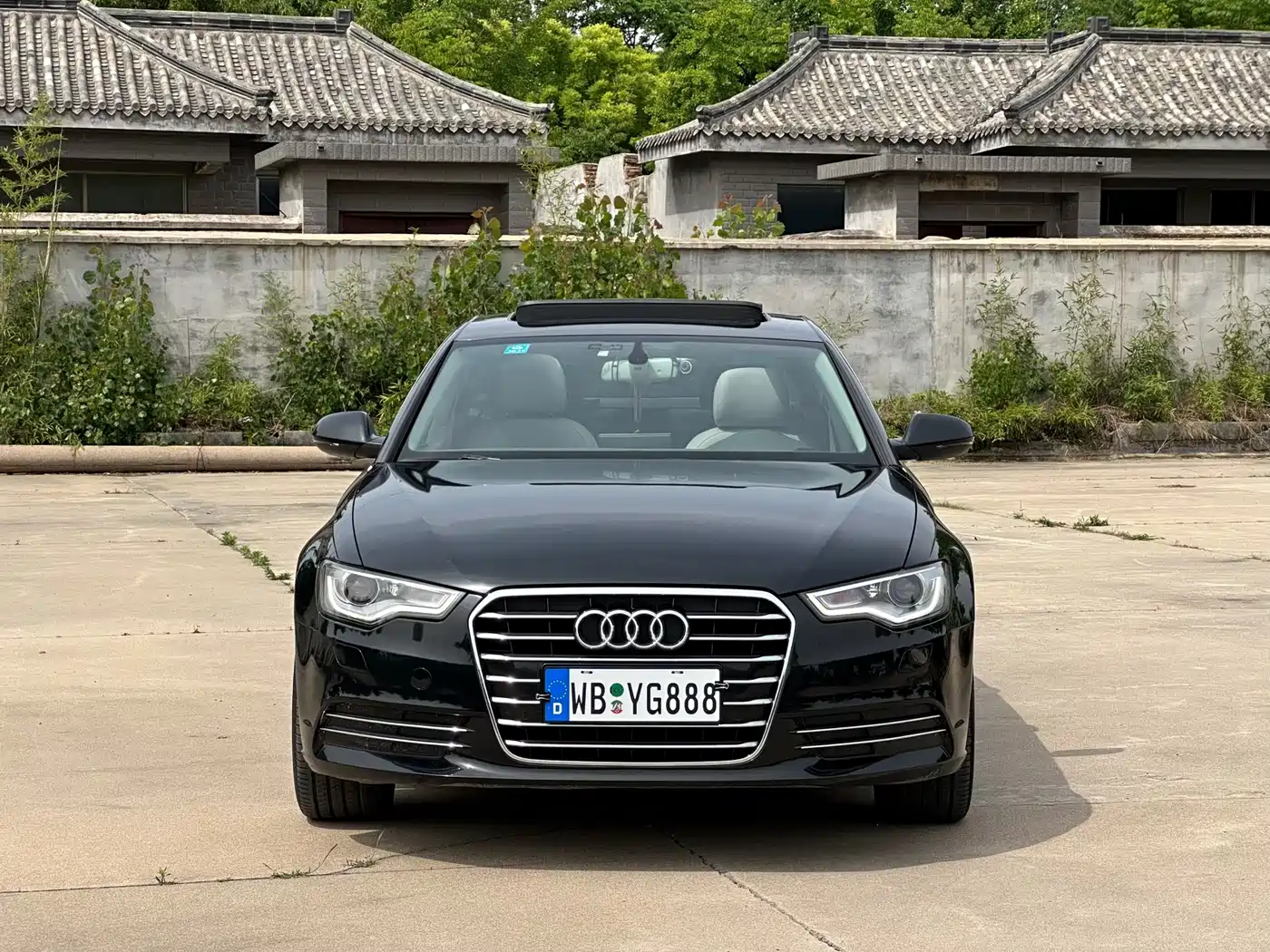 Audi A6L 2014 35 FSI Comfort фото 2
