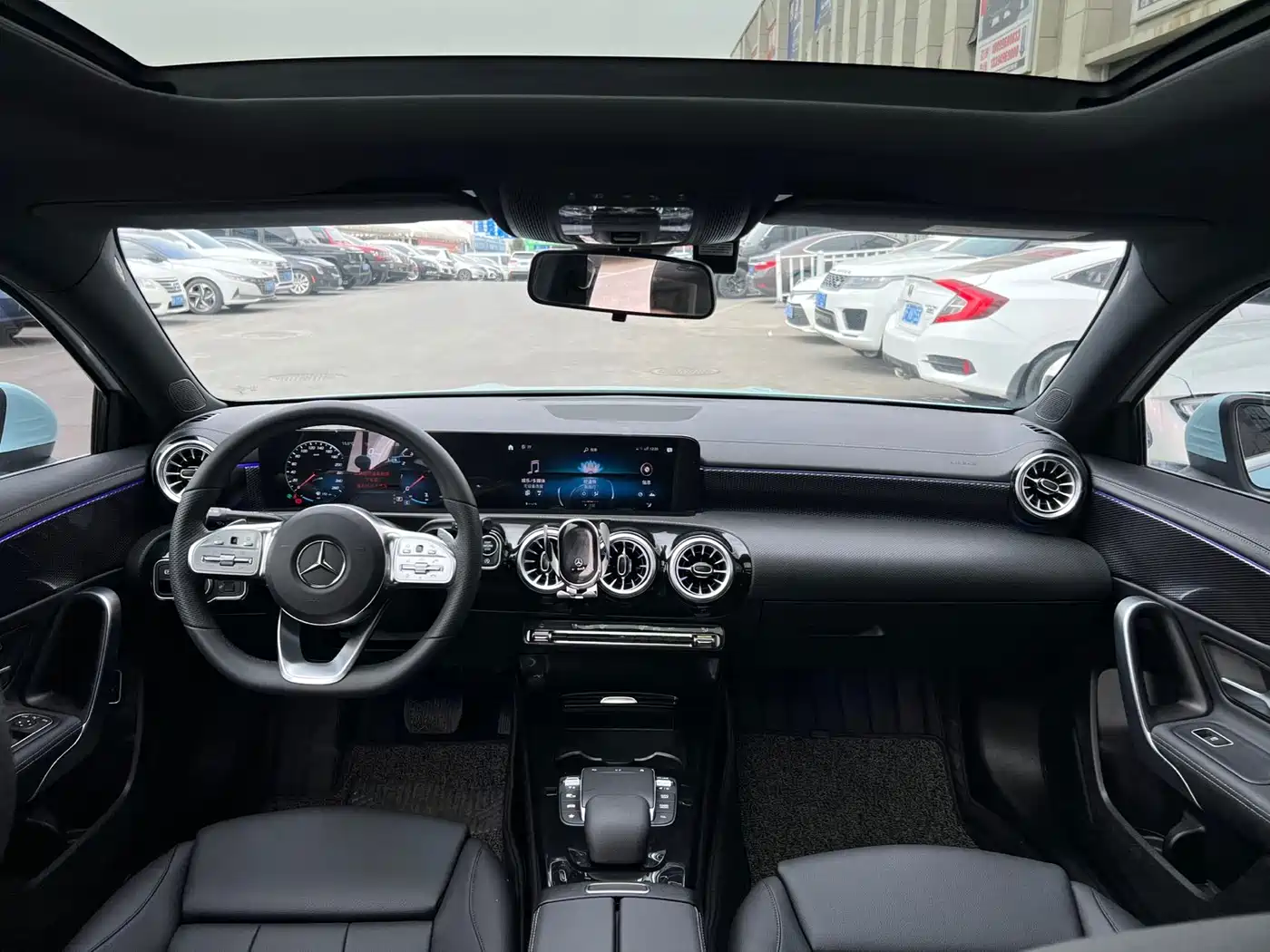 Mercedes-Benz A-Class 2022 A 200 L Sport Sedan Dynamic фото 9