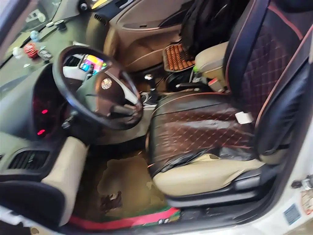 Hyundai Verna 2016 1.4L Manual Smart GLS фото 15