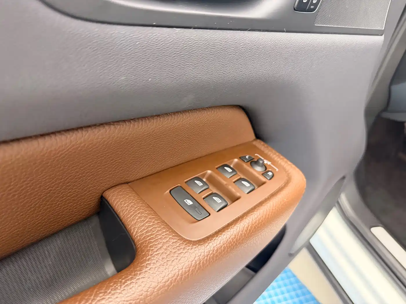 Фото 5 - Volvo XC60