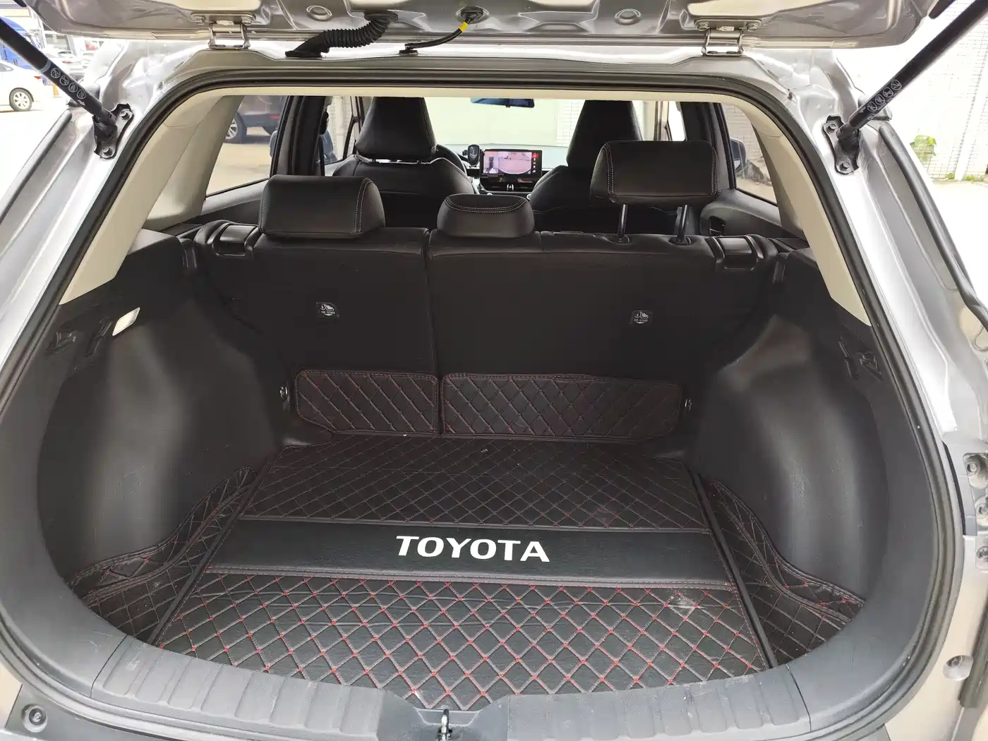 Toyota Corolla Cross 2023 2.0L Elite Edition фото 8