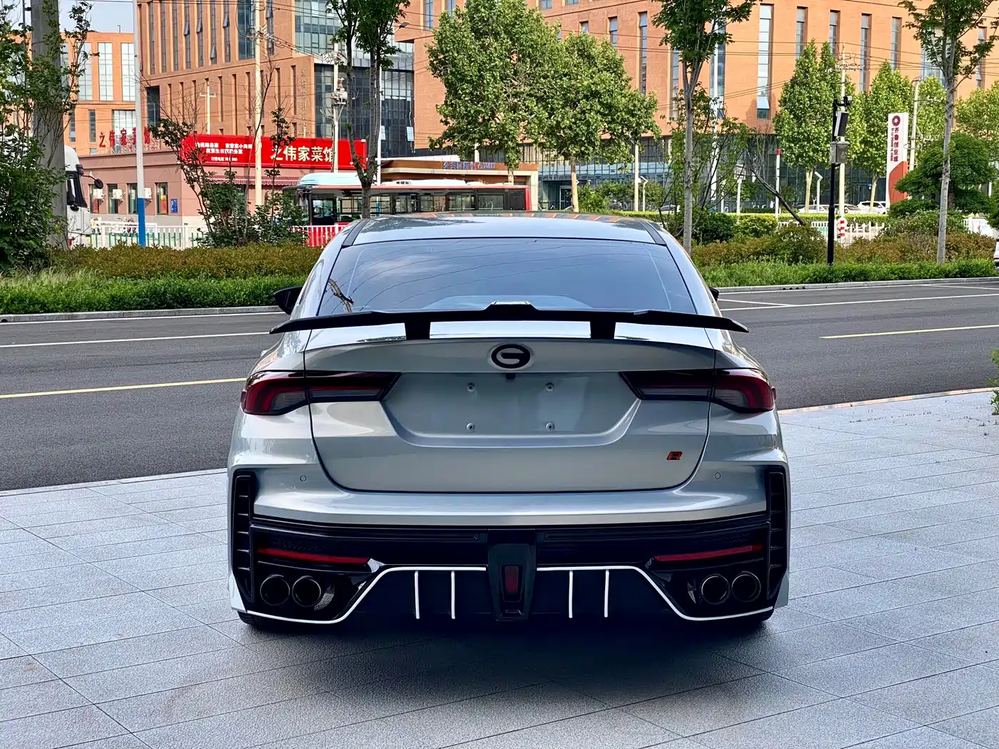 GAC Trumpchi Trumpchi Emkoo 2024 Model 400T Auto Shadow Leopard R MAX Edition фото 8