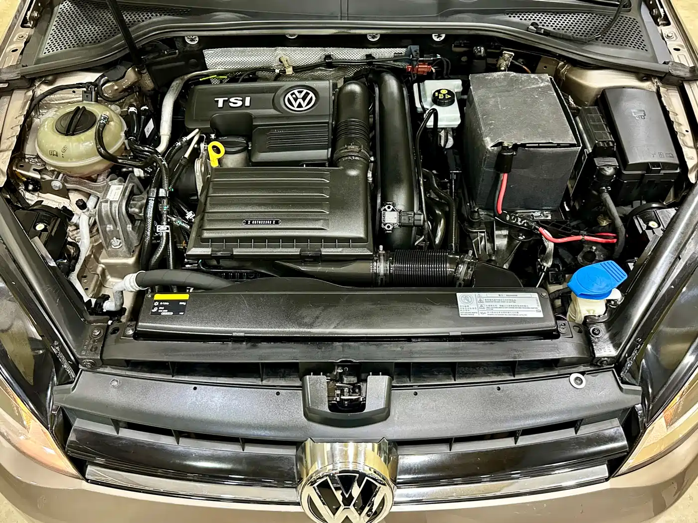 Volkswagen Golf 2016 230TSI Automatic Luxury фото 20