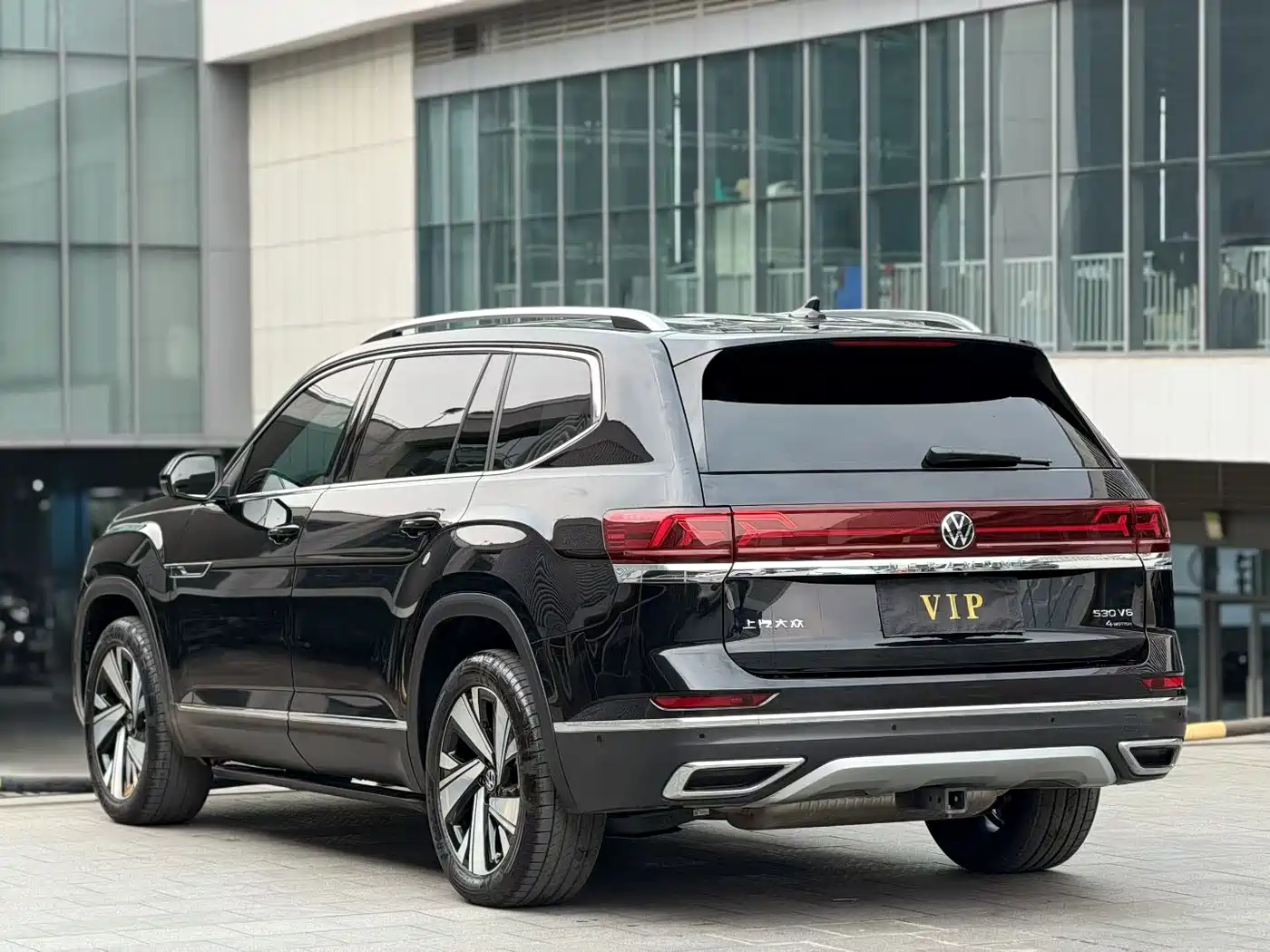 Volkswagen Teramont 2023 380TSI AWD Premium Luxury Edition фото 9