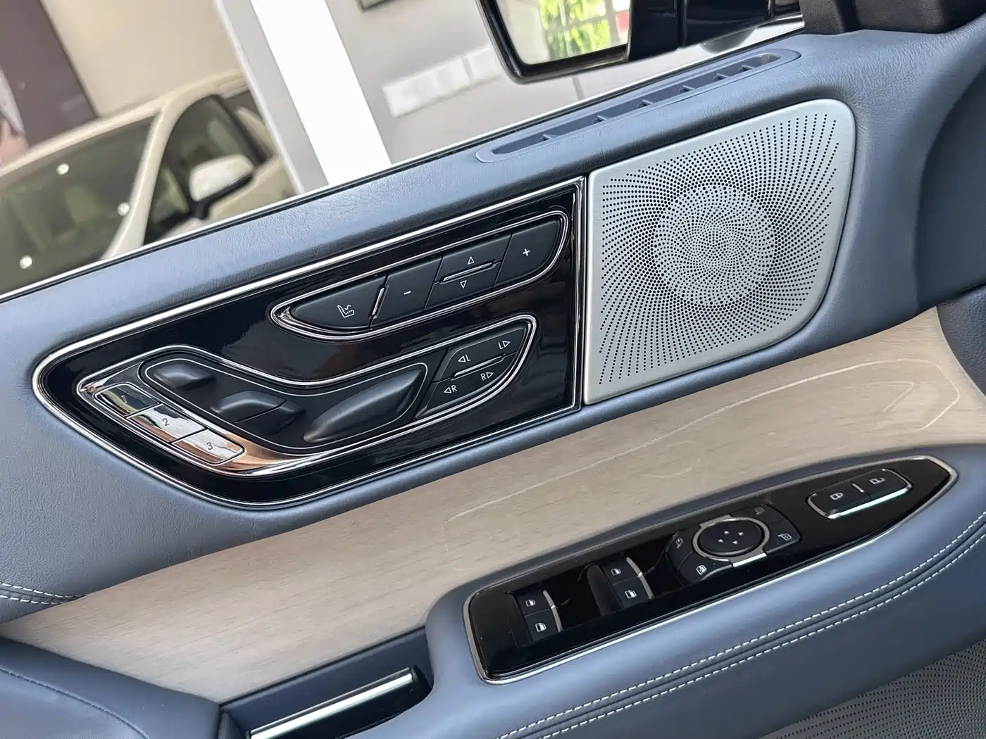 Lincoln Navigator 2022 2020 3.5T Presidential Series