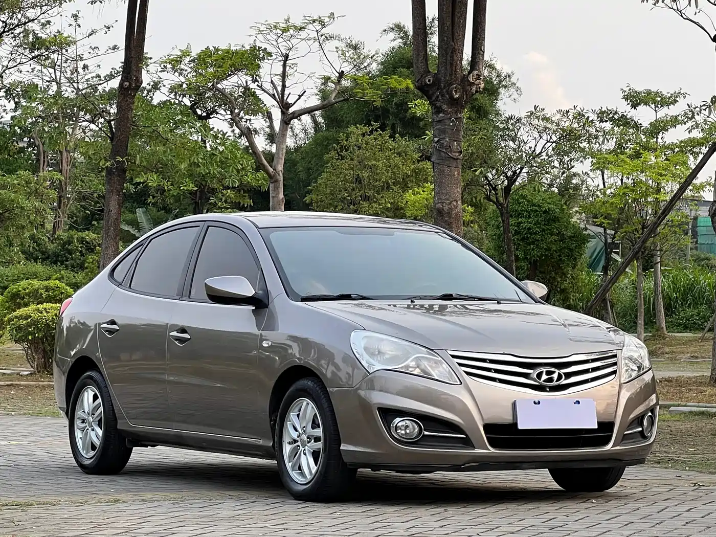 Hyundai Elantra 2011 1.6L Automatic Comfort фото 3