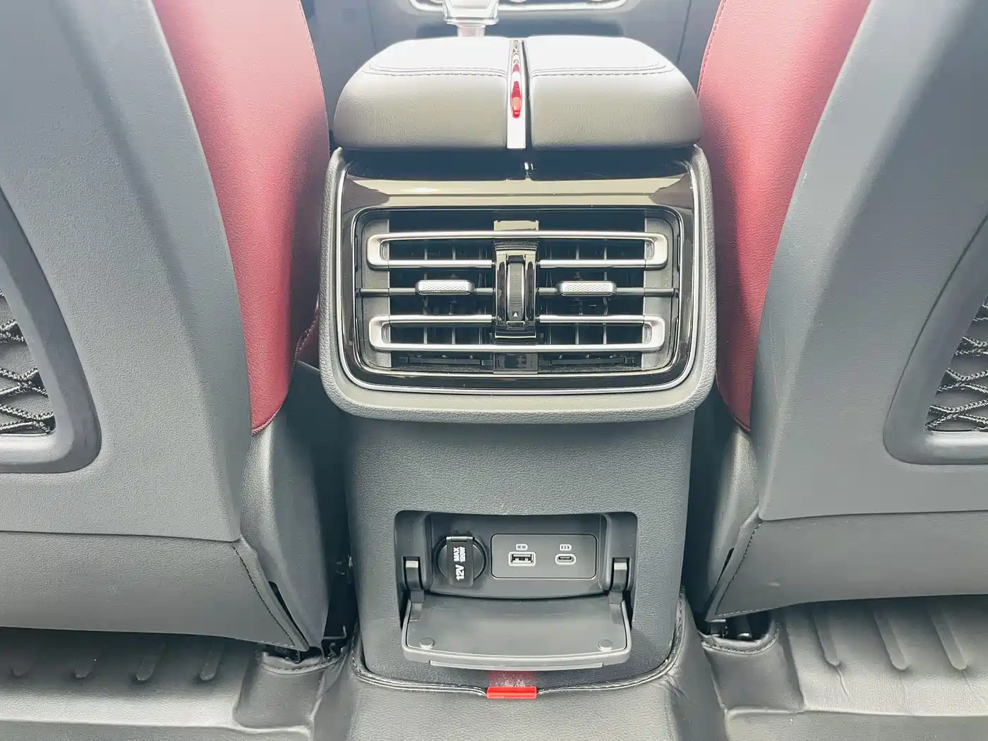 Hongqi HS5 2025 2.0T 4WD Qiling Pro фото 32