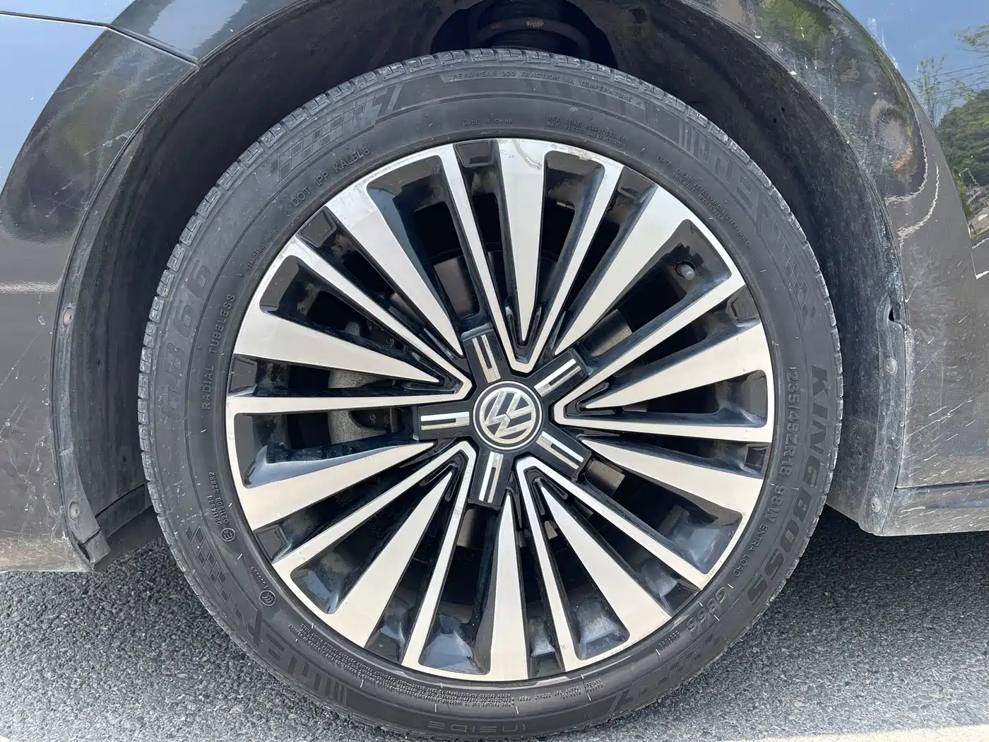 Volkswagen Passat 2019 330TSI Luxury Edition China VI фото 5