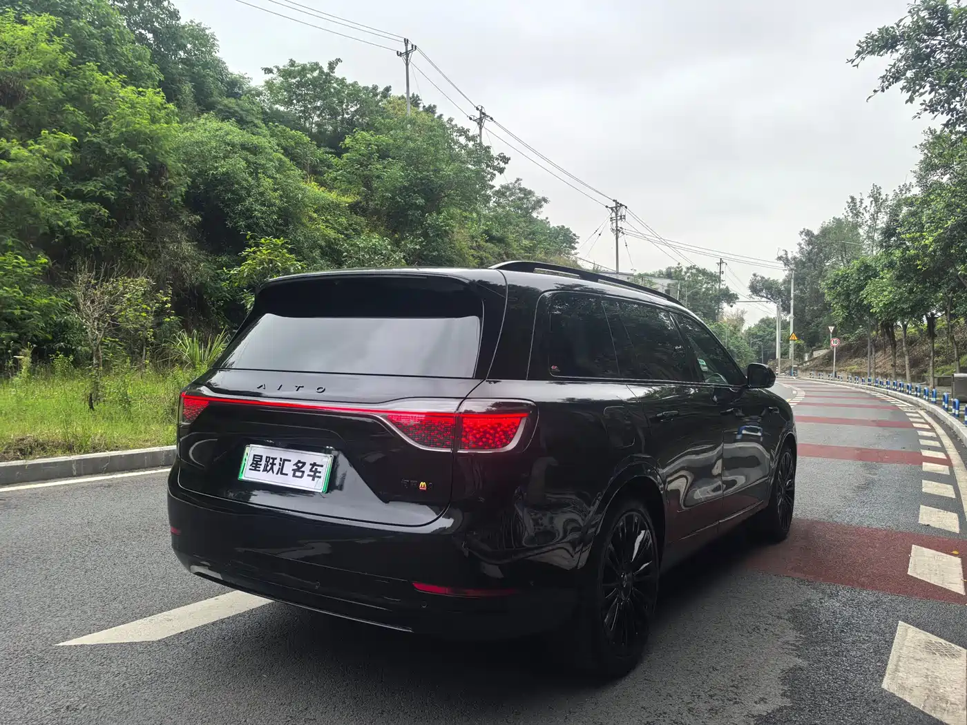 AITO Wenjie AITO M9 2024 Extended Range Ultra 42kWh 6-Seater фото 7