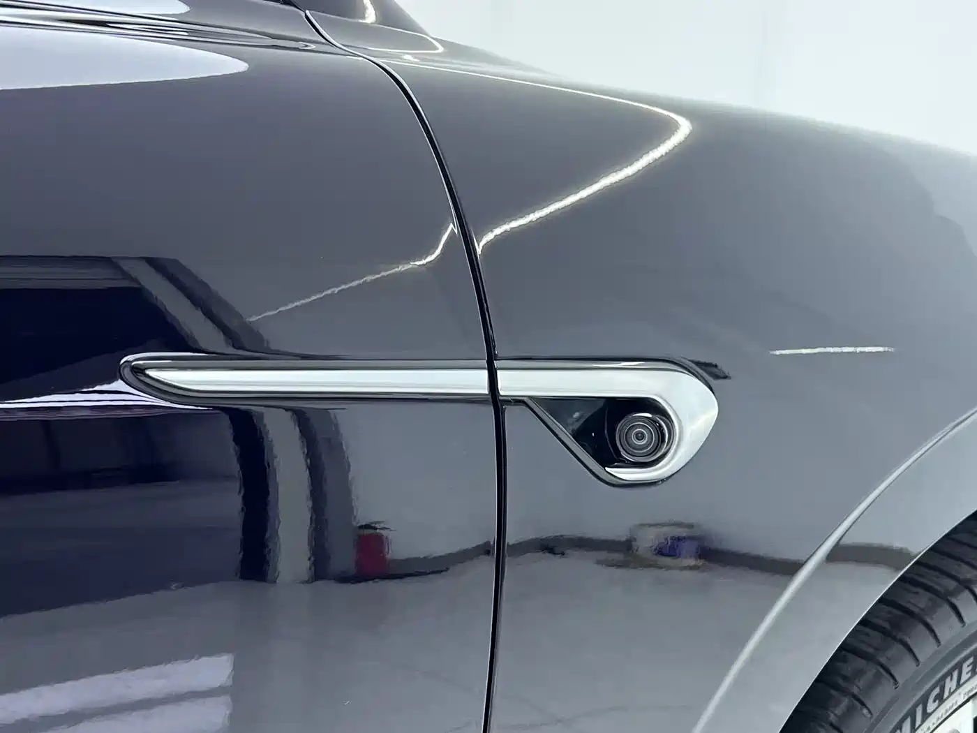 Voyah Auto VOYAH Zhuiguang 2024 PHEV AWD Ultra Long Range Flagship фото 25