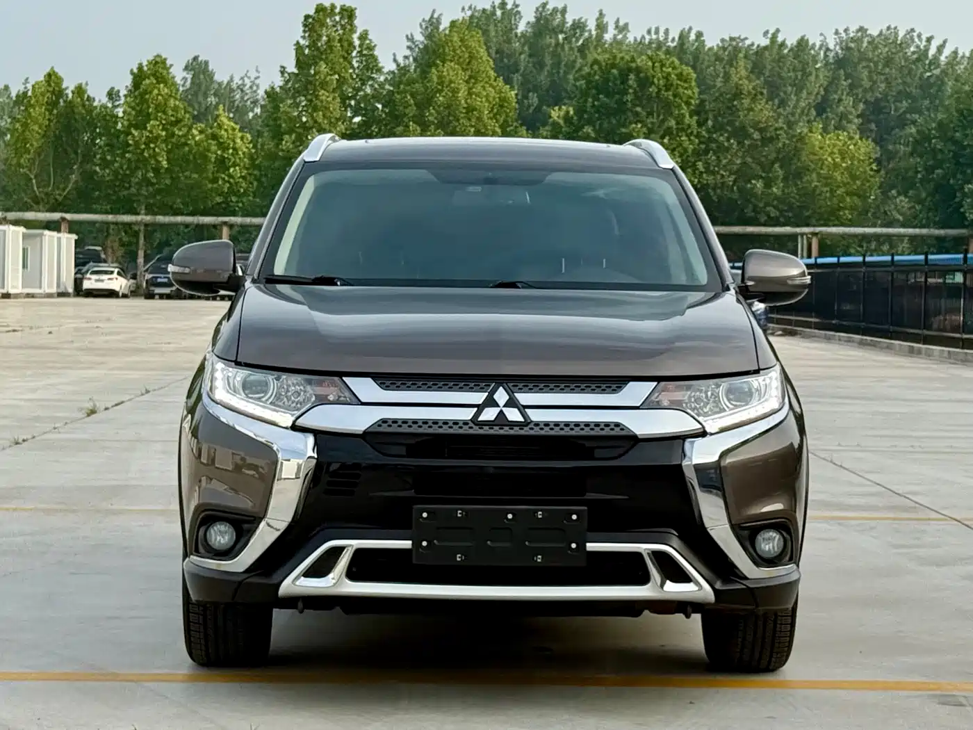 Mitsubishi Outlander 2021 2.0L FWD Comfort Edition 5-seater фото 2