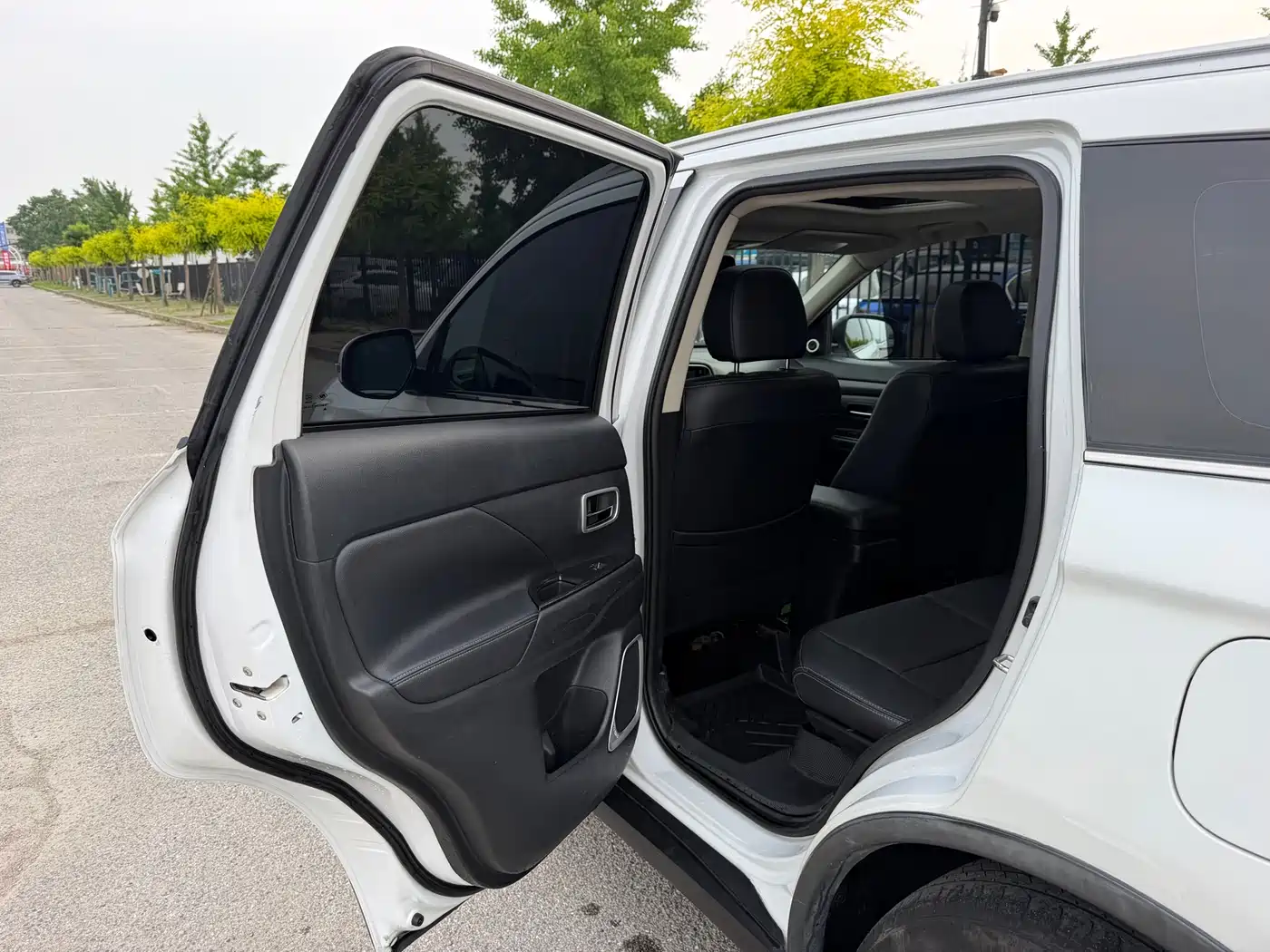 Mitsubishi Outlander 2018 2.4L 4WD Elite Edition 5-seater фото 14