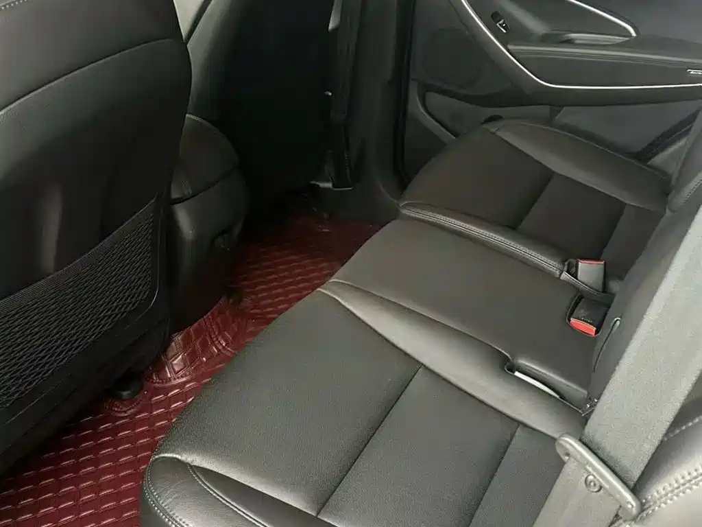 Hyundai Santa Fe 2013 Facelift 2.4L Automatic 4WD Smart фото 8