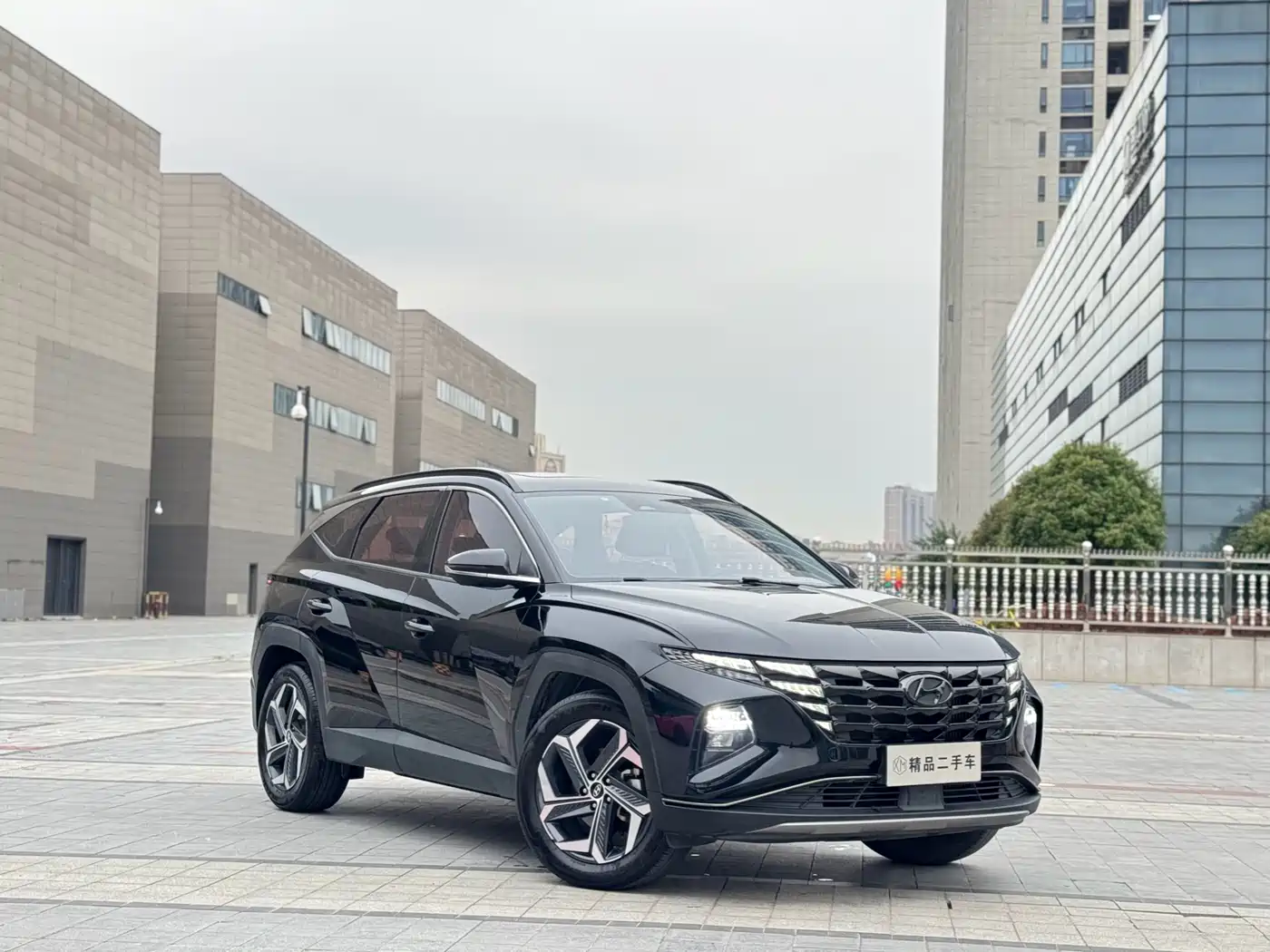 Hyundai Tucson 2023 Tucson L 1.5T Automatic 2WD DLX Luxury Edition фото 3