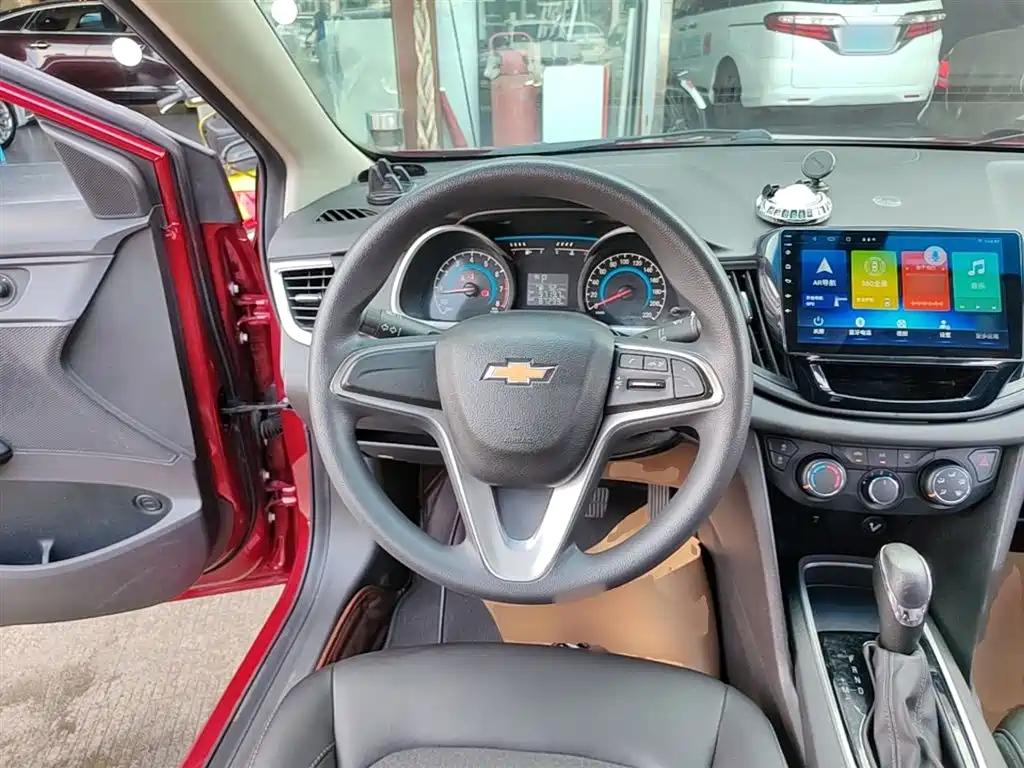 Chevrolet Cavalier 2019 320 Automatic Joy Edition фото 11