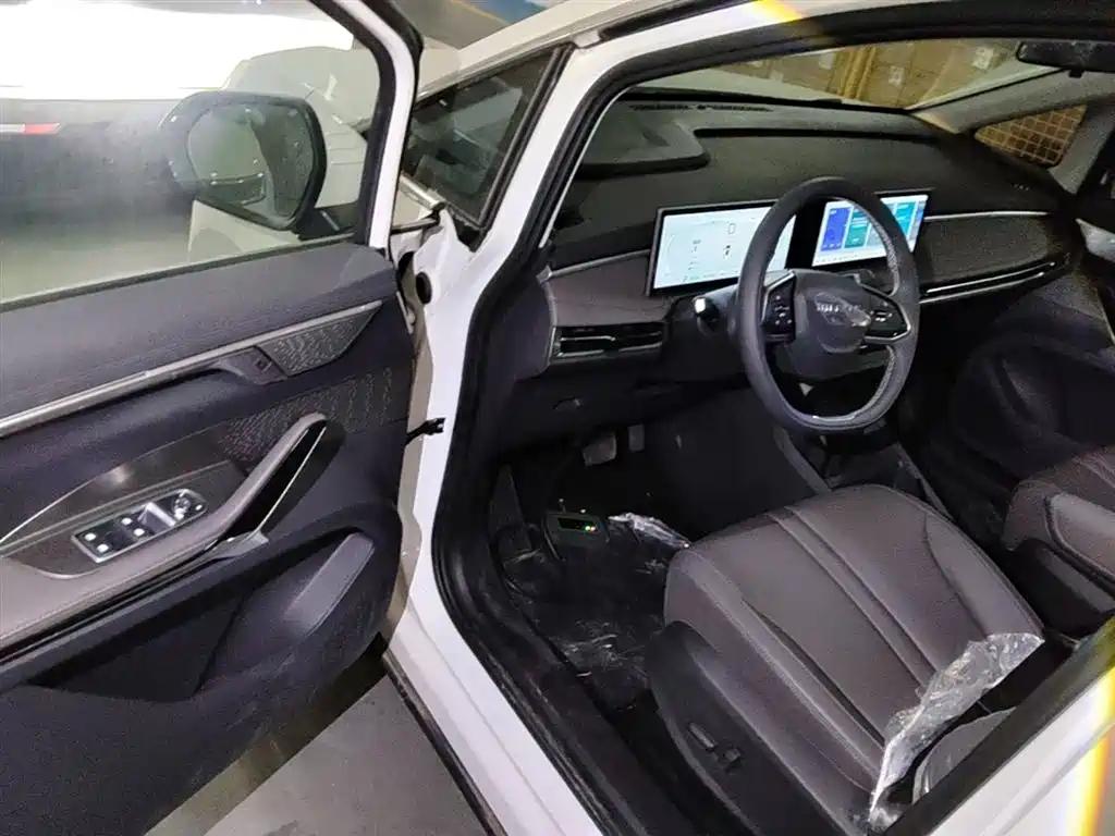 SAIC Maxus Dajia 7 2024 Facelift Super Hybrid Long Range Enjoyment Edition фото 16