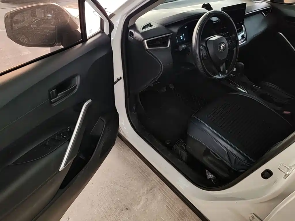Toyota Corolla Cross 2025 2024 2.0L Smart Hybrid Dual Engine Pioneer Edition
