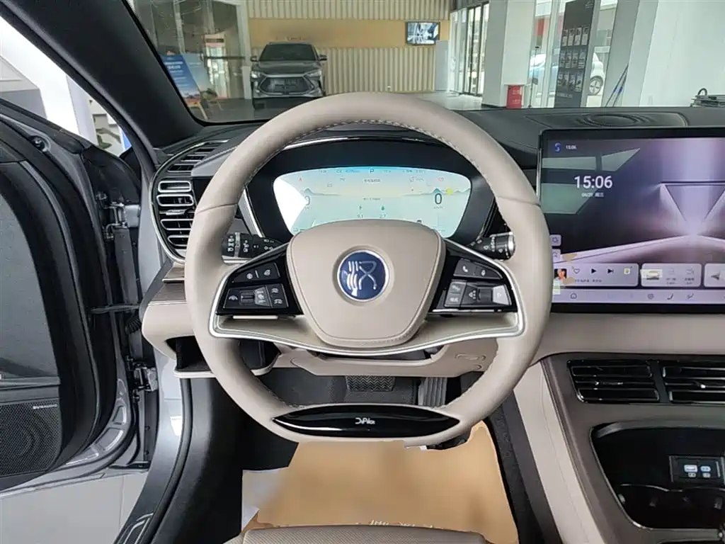 BYD Han 2024 DM-i Glory Edition 200KM Flagship фото 11