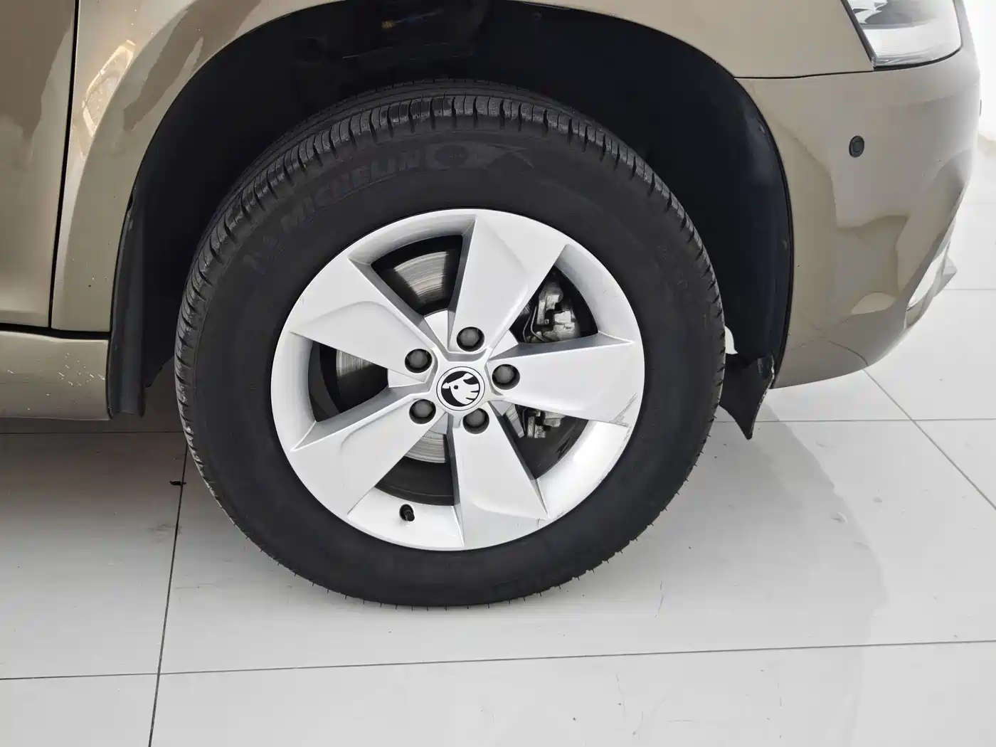 Škoda Yeti 2017 TSI280 DSG Advance фото 26