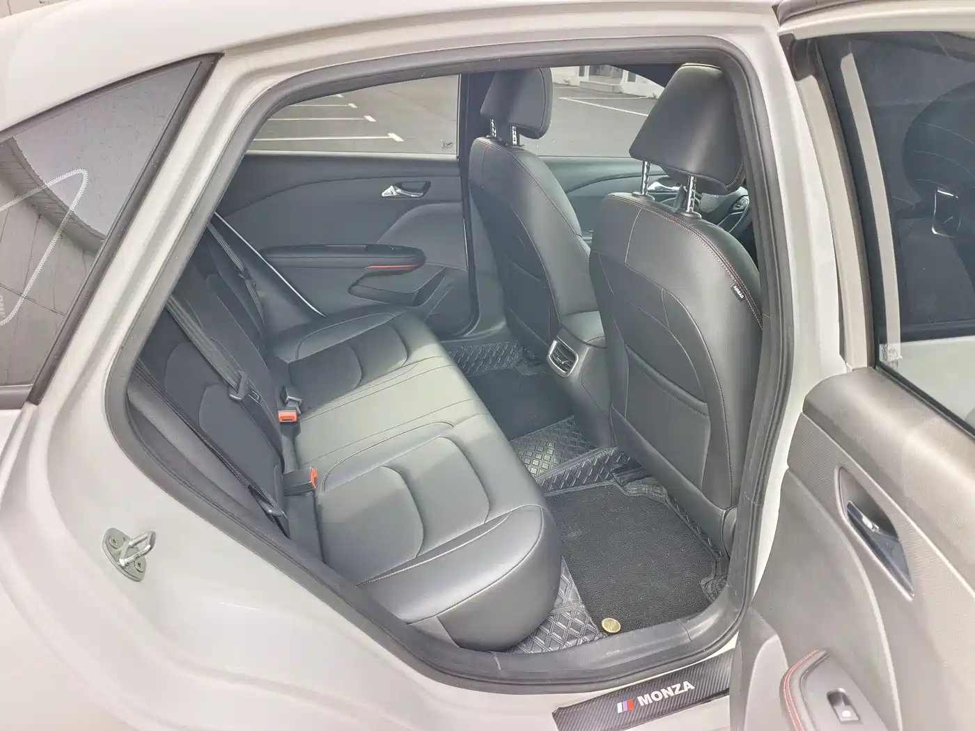 Chevrolet Monza 2022 Mild Hybrid RS 330T Automatic Comfort Edition фото 12