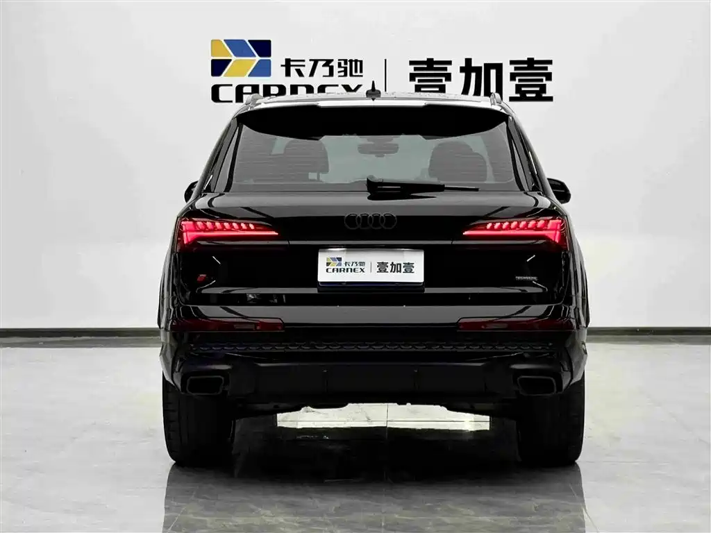 Audi Q7 2024 45 TFSI quattro S line Black Warrior фото 17