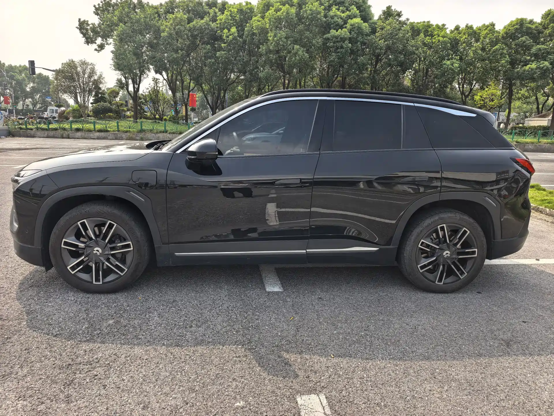 Фото 9 - NIO ES6