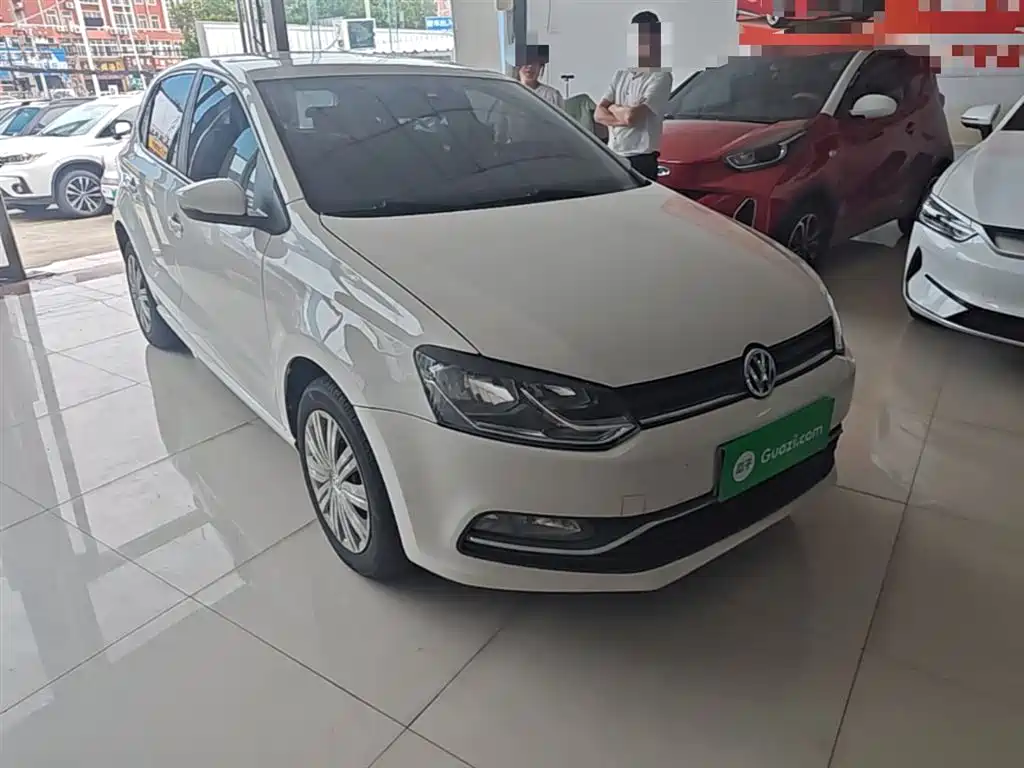 Volkswagen Polo 2016 1.6L Automatic Comfort фото 4