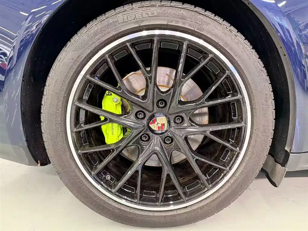 Porsche Panamera New Energy 2018 Panamera 4 E-Hybrid 2.9T фото 18
