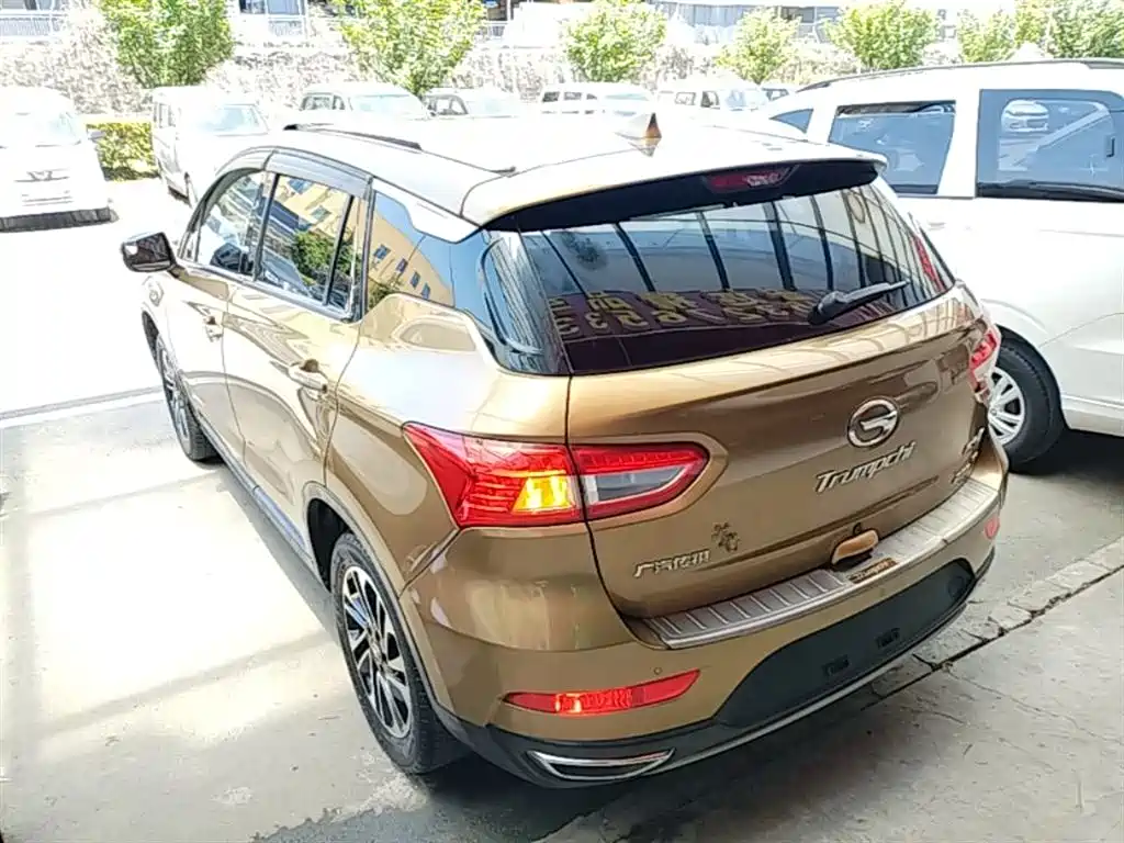 GAC Trumpchi Trumpchi GS4 2017 235T Automatic 2WD Elite фото 5
