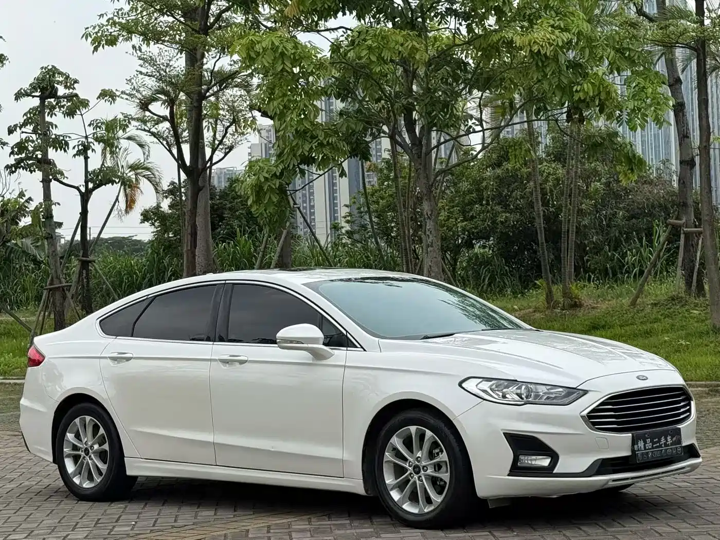 FORD MONDEO