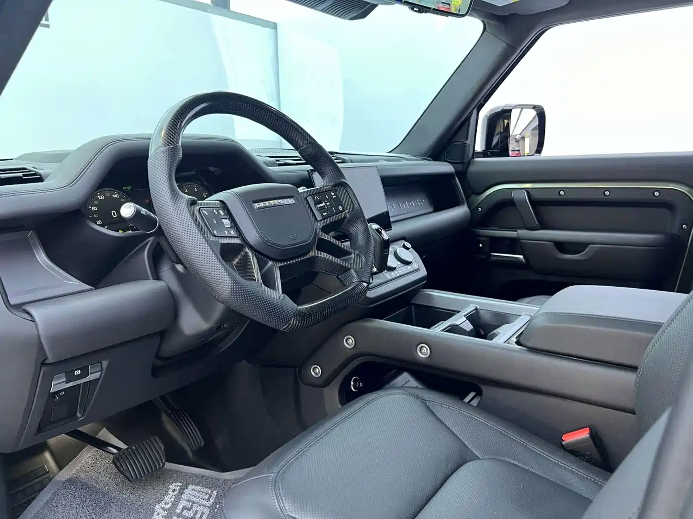 Land Rover Defender 2025 2025 110 3.0T P400 -Dynamic HSE