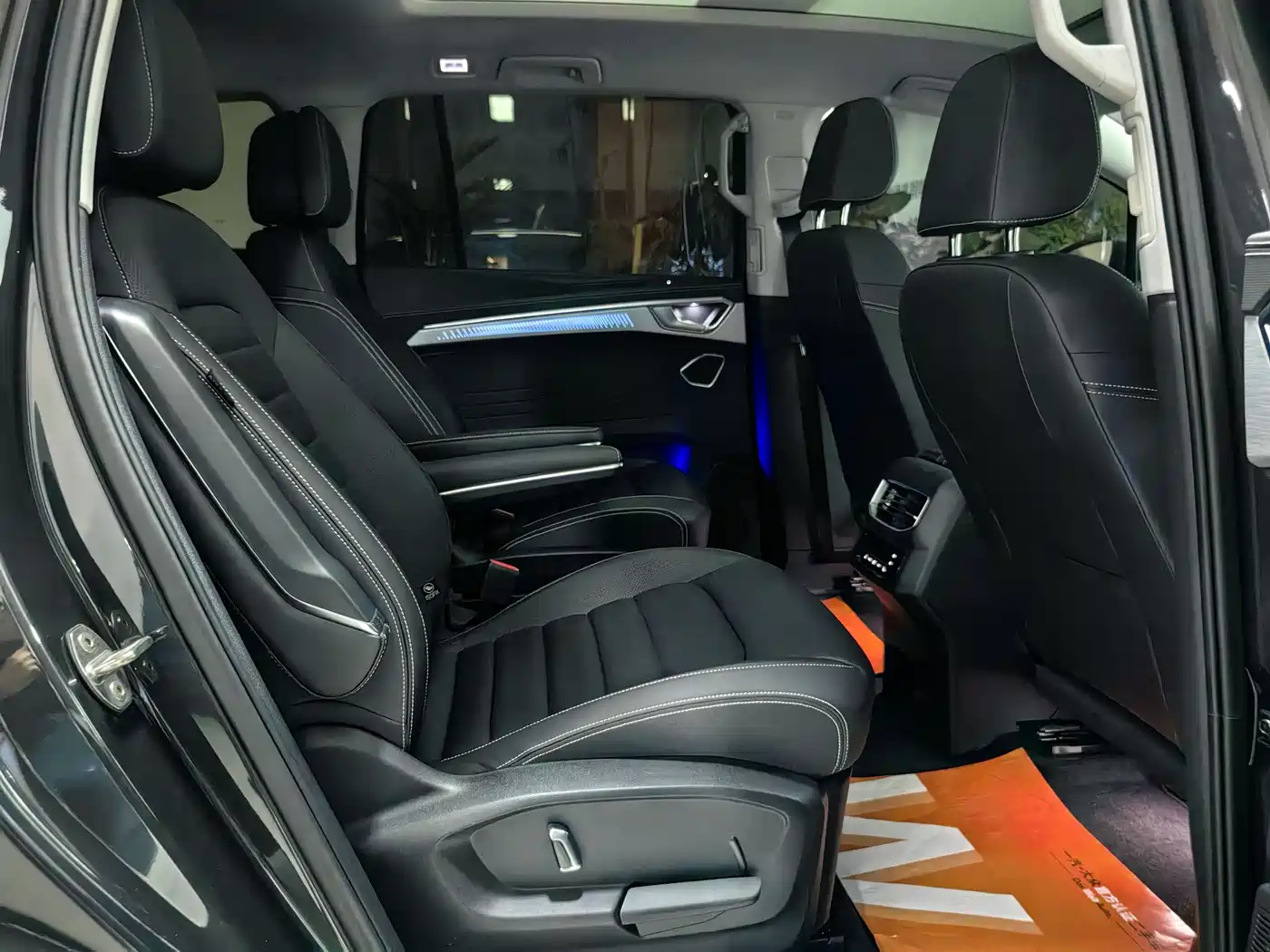 Volkswagen Talagon 2022 380TSI 4WD Luxury Premium Pro Edition 6-seater фото 11