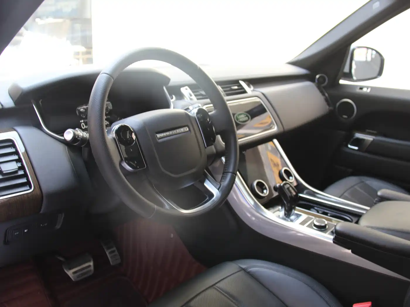 Land Rover Range Rover Sport PHEV 2018 Model P400e фото 13