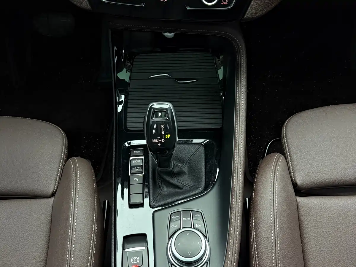 BMW X1 2021 sDrive20Li Exclusive фото 11