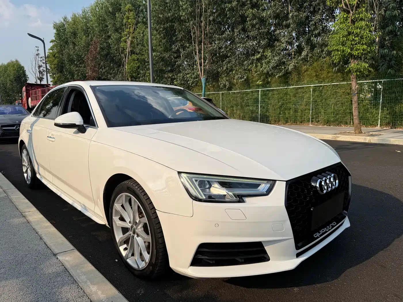 Фото 3 - Audi A4L