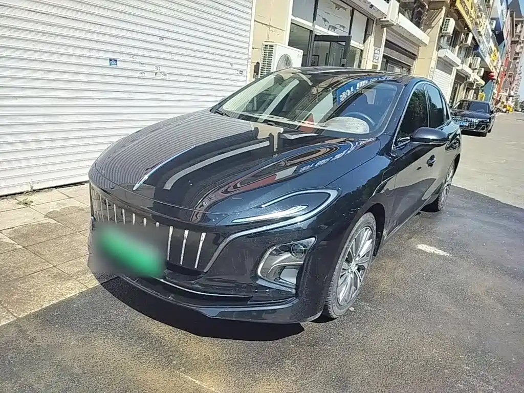 Hongqi E-QM5 2022 431km Charging Enjoyment Edition
