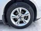 Фото 15 - Ford Focus