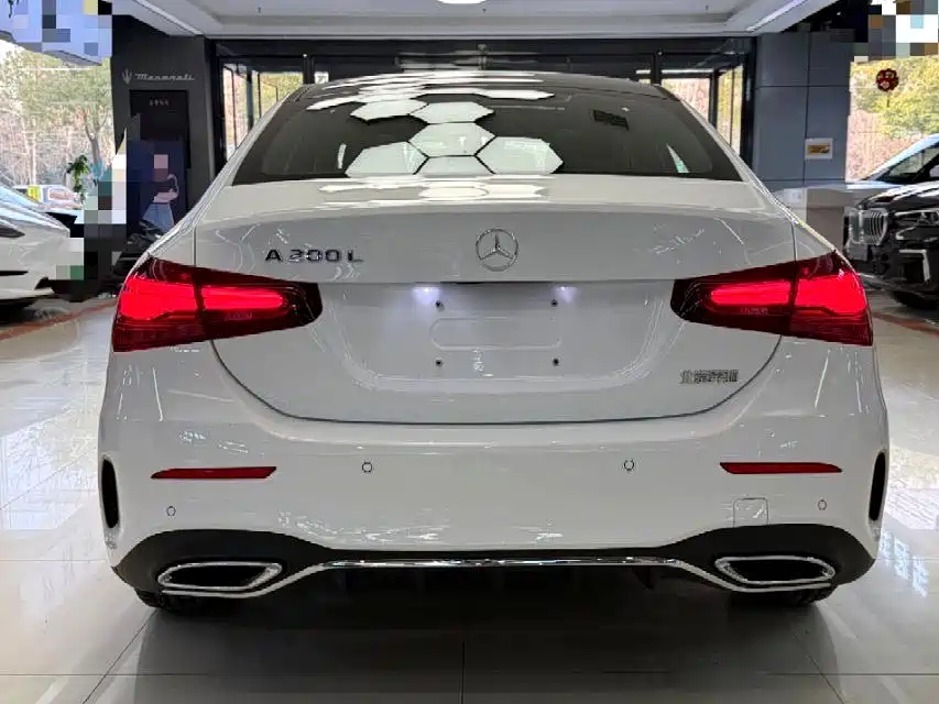 Mercedes-Benz A-Class 2023 A 200 L Fashion фото 8