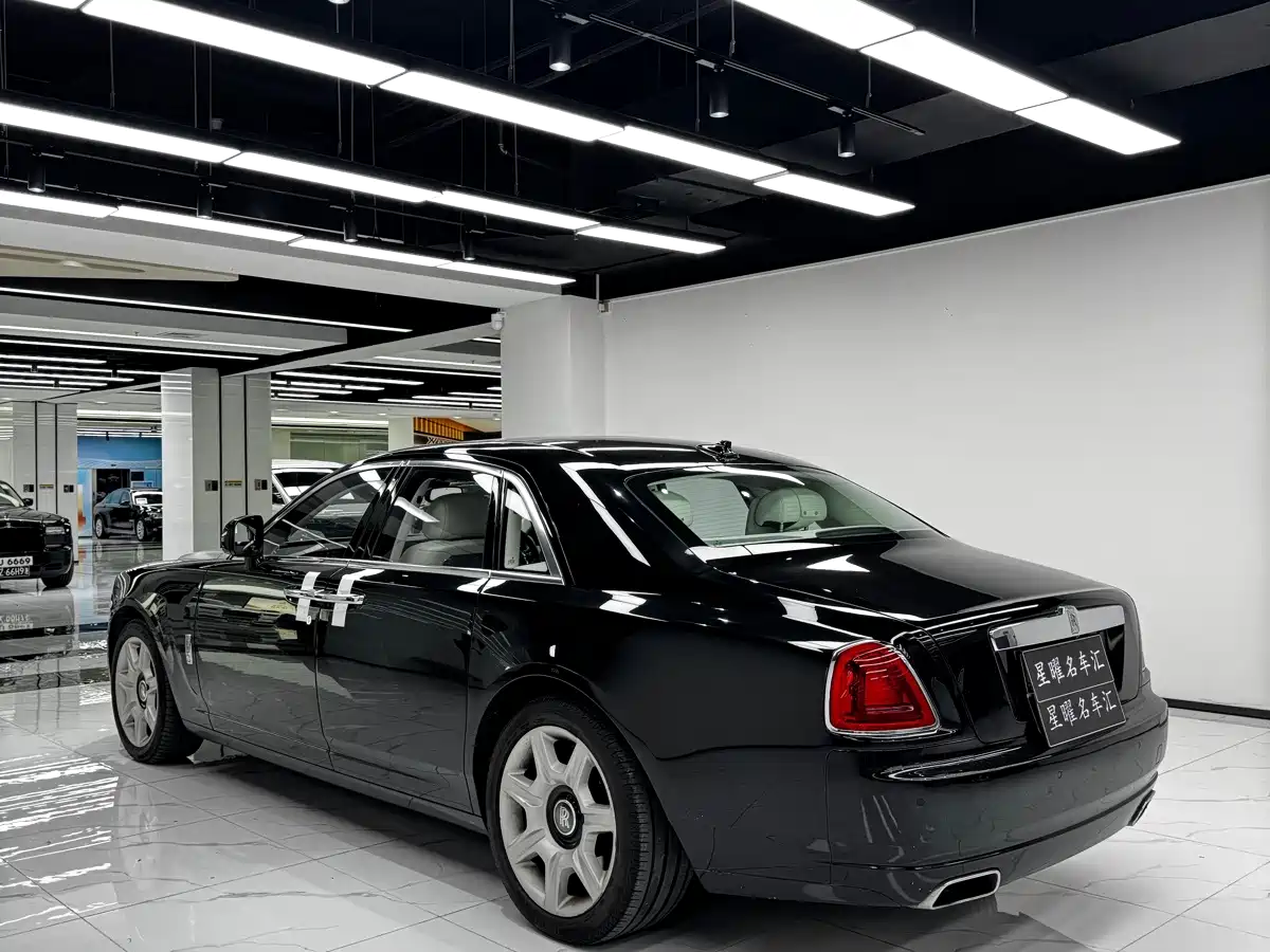 Rolls-Royce Ghost 2011 2010 Model 6.6T Standard